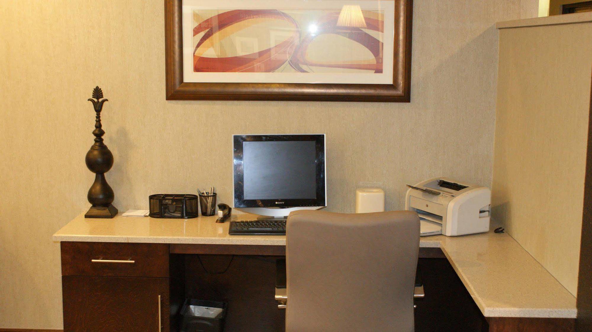 Hampton Inn St. Louis-Chesterfield Exteriér fotografie